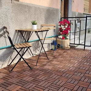 la-casetta-savona.hotelitalianriviera.com/